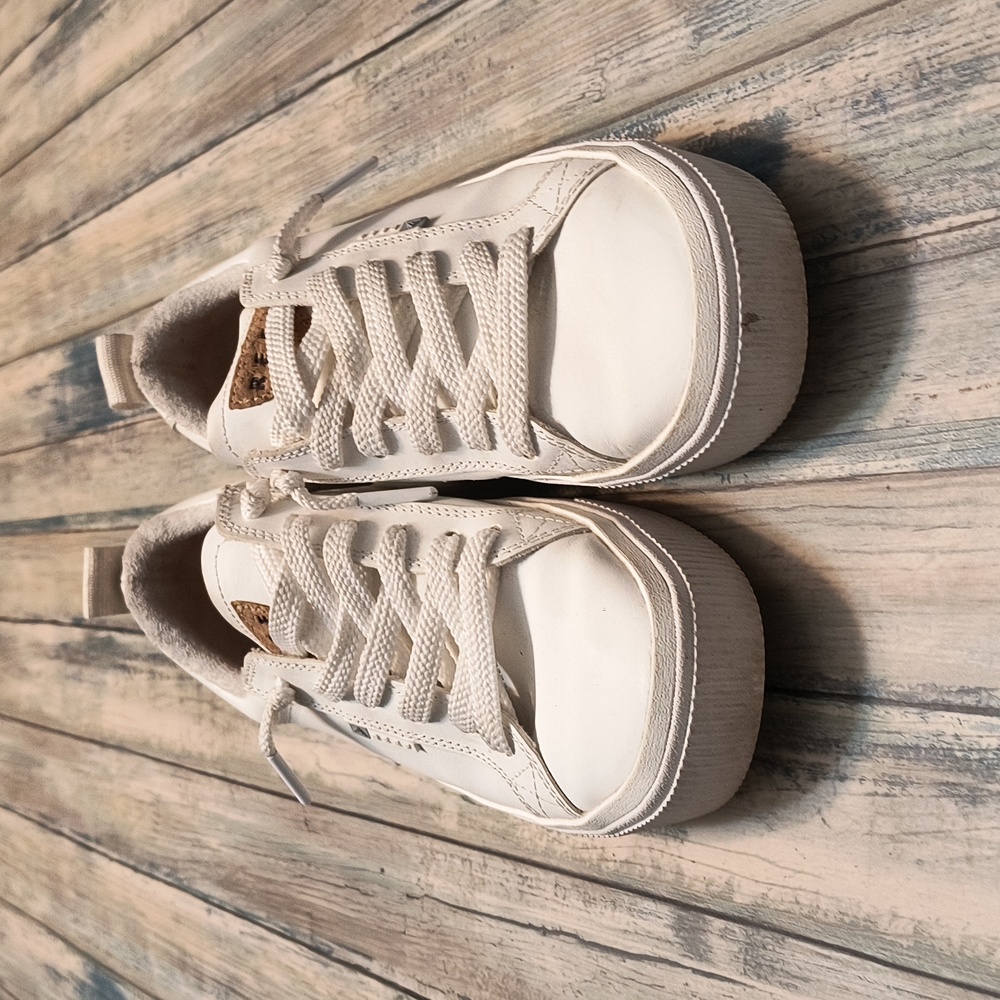 REEF LAY DAY DAWN Sneakers CJ5183 White Leather Size 9 Womens (runs small) - Picture 4 of 6